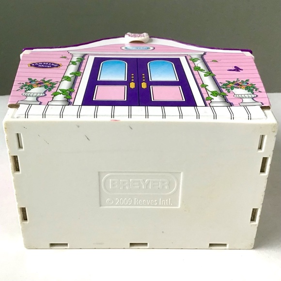 Breyer Pony Gals Travel Boutique Folding Case Play Set Building and Counter 2009 - Picture 11 of 11